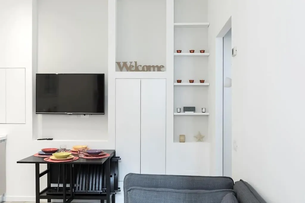 Apartment Appartamento Nella Movida Di Isola-Porta Nuova Milan