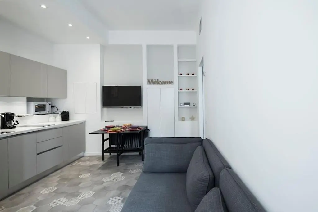 Apartment Appartamento Nella Movida Di Isola-Porta Nuova Milan